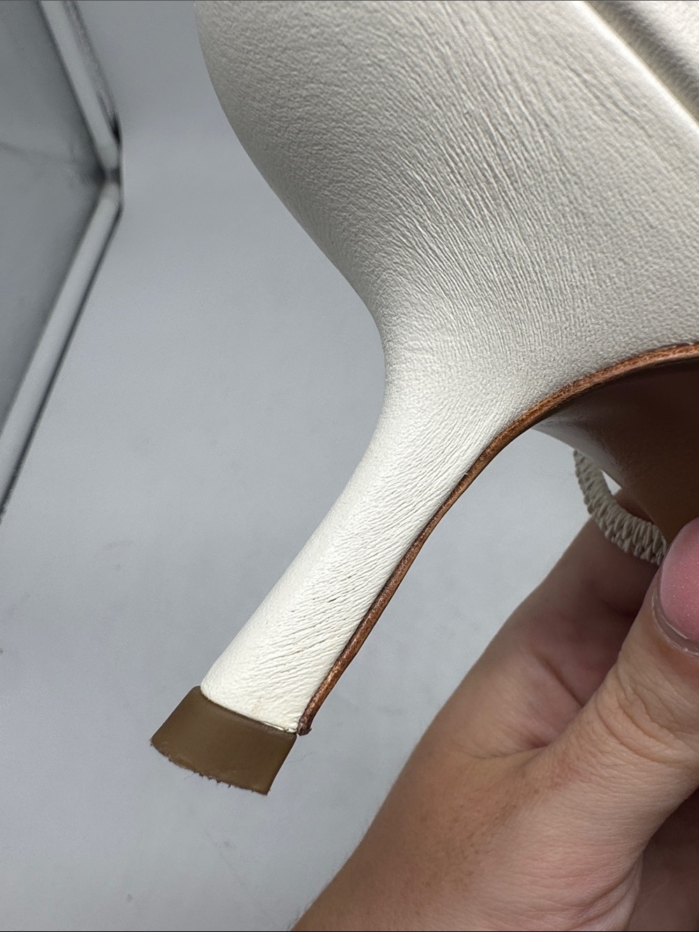 Reformation White Sling Back Heels Size 10 - Picture 11 of 16